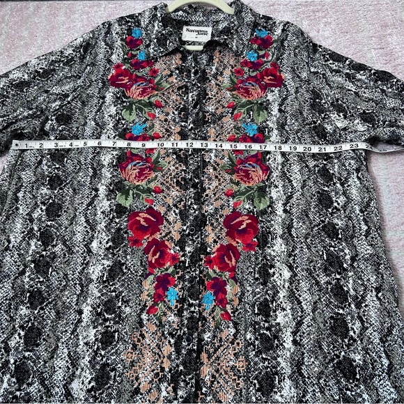 Savanna Jane Snake Print Floral Embroidered Maxi Shirt Dress Button Front SZ 1X - Picture 6 of 10